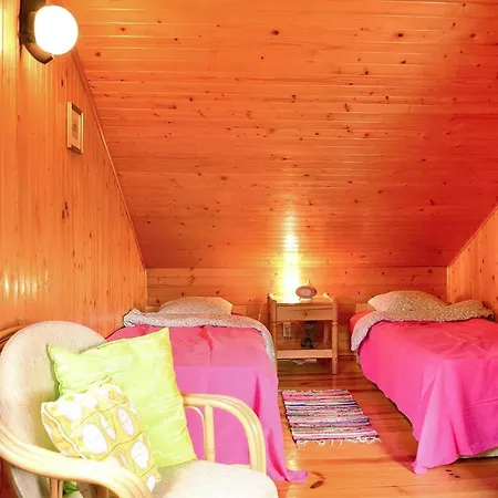 Home, Tatil Evi Gowidlino